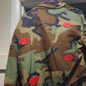 Cropped camflouage jacket